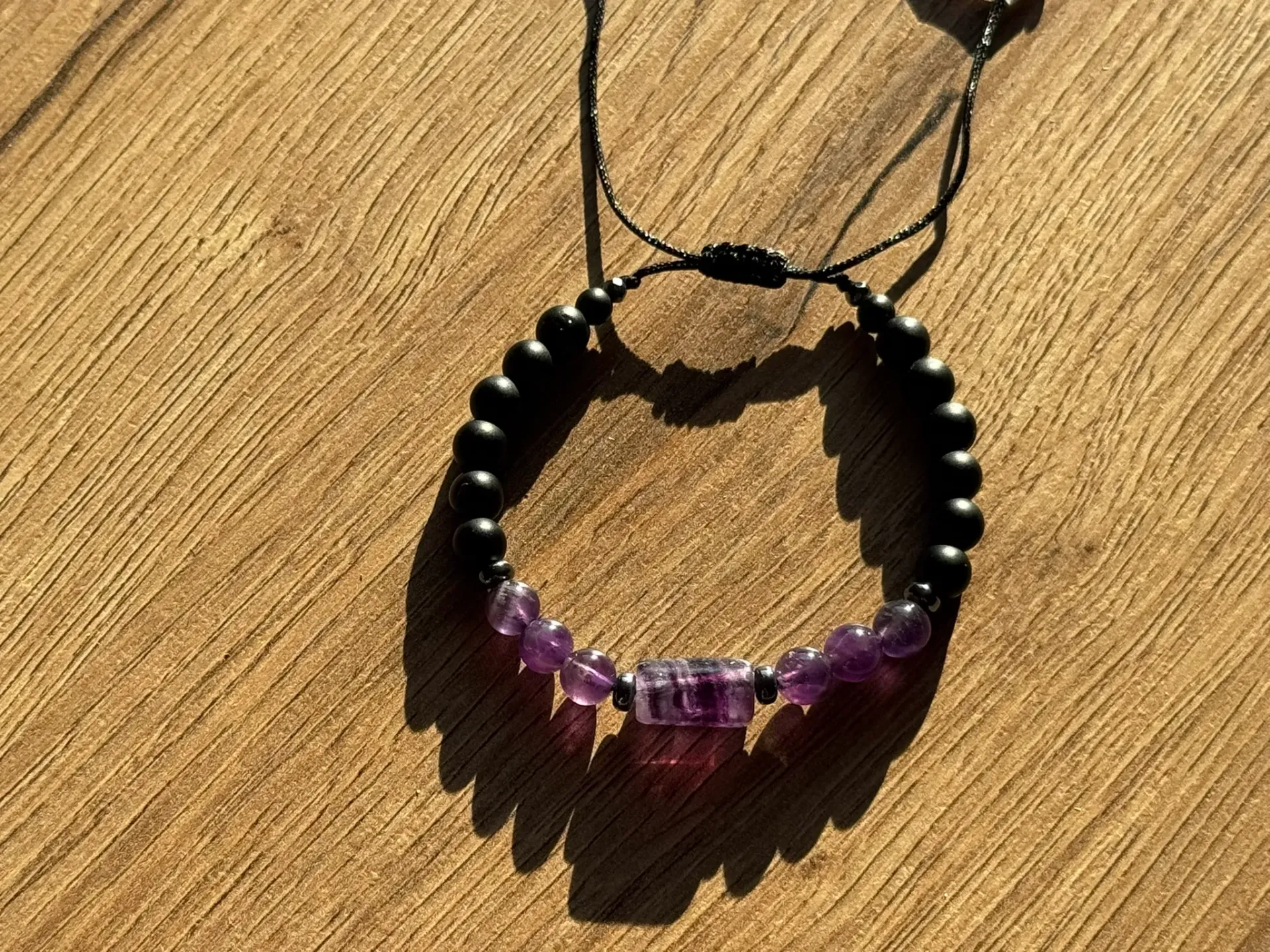 Bransoletka czarna z fioletowym